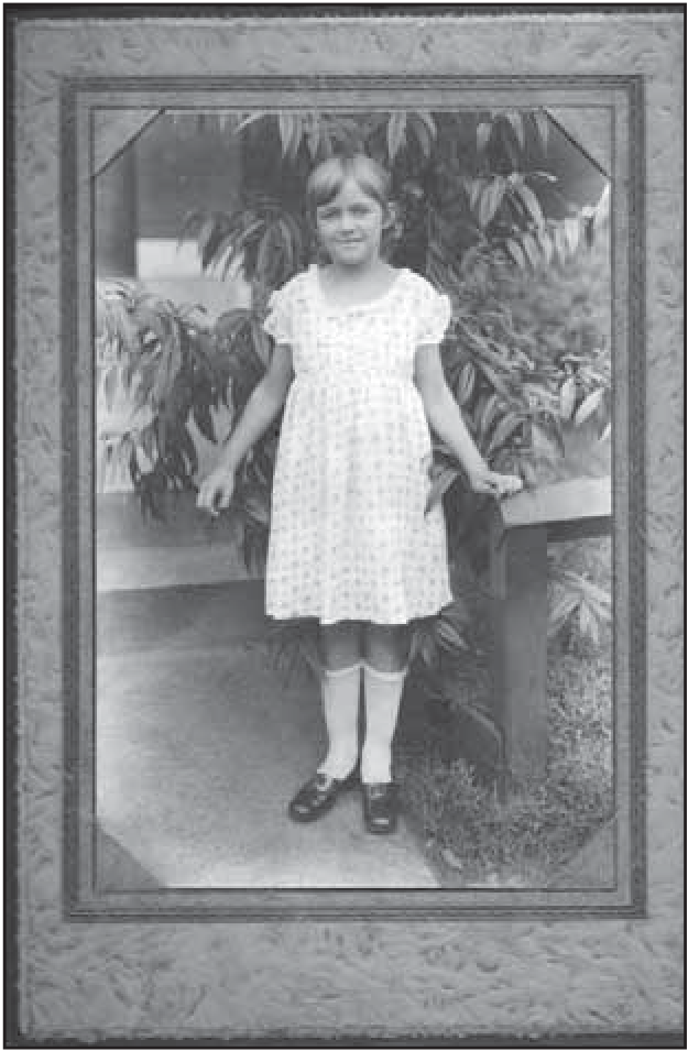 Rita Marie Weslik lived on DeBaliviere during the 20’s. There will be more of her memories in a future issue about DeBaliviere’s trains and streetcars. Family of Rita Cohen.
