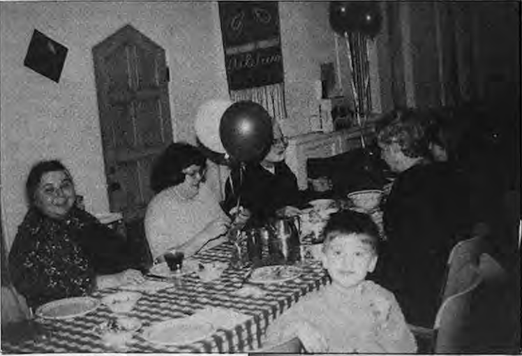 Parent volunteer as cook, Arlene Itzi, and Judy Sloan, Tim Sloan, Becky Wachsmuth, Dan Wachsmuth and Isaac Wachsmuth. Photographer not credited.
