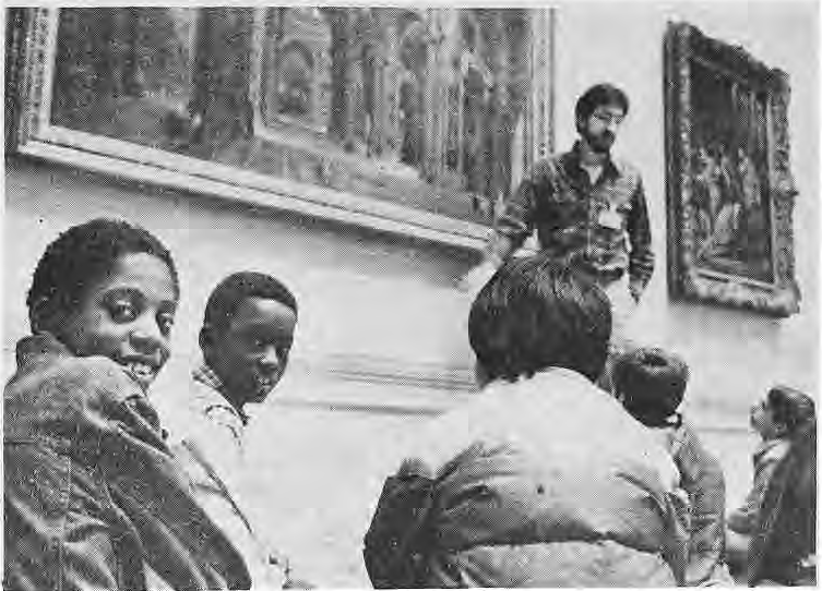 Children in a St. Louis Art Museum class, including Michael Mason and a child whose surname differs between caption and article.