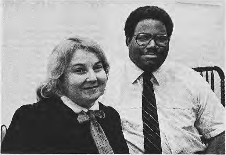 Elizabeth and Gregory Freeman, recipients of journalism awards.