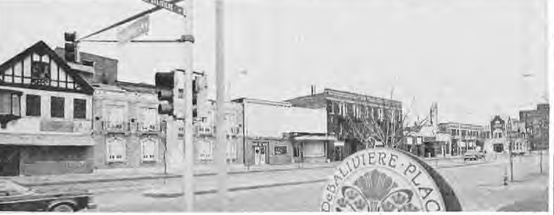 DeBaliviere storefronts before proposed renovation.