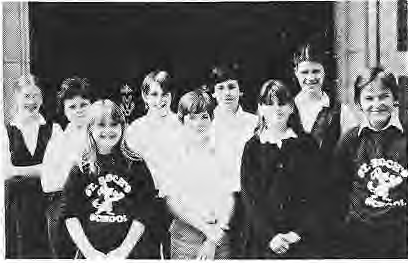 Original photograph of St. Roch’s students; the source does not identify their order.