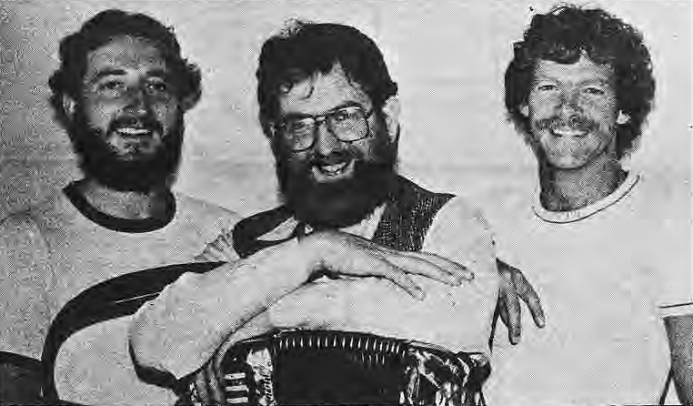 Bowhand musicians James Kelly, Paddy O’Brien and Bernie McDonald.