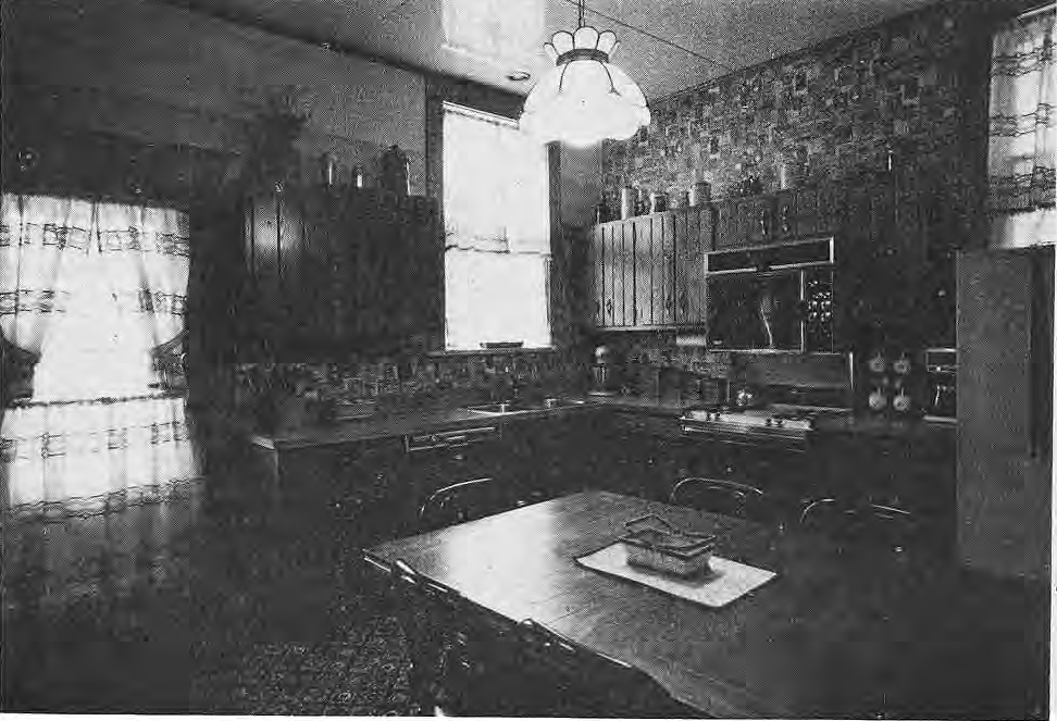 Original historical house-tour photograph: 6170 Kingsbury.