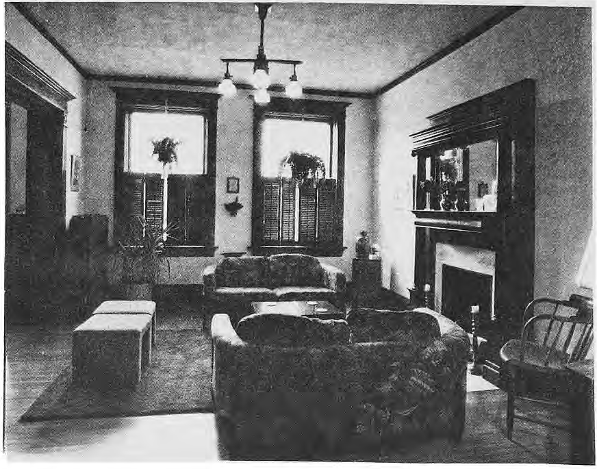 Original house-tour photograph at 6116 Kingsbury.
