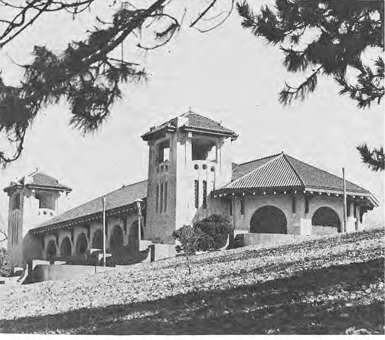 World’s Fair Pavilion in Forest Park, new site of the flea market.