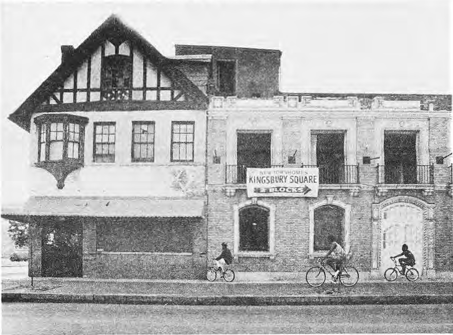 DeBaliviere Strip as it now stands. Few reminders of the way things were now remain, beyond the landmark Garavelli’s and some decorative work on a few of the detached buildings still standing.