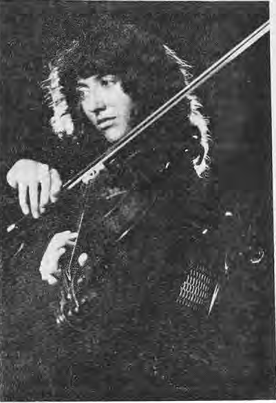 Original performer photograph accompanying the Trio Cassatt report.