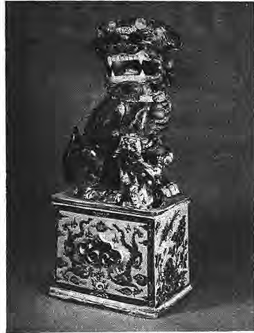 Original photograph of a Chinese porcelain guardian lion.