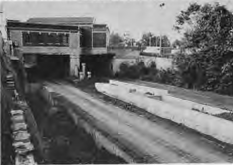 New station platform construction below Wabash Station north of Delmar. Photo by King Schoenfeld.