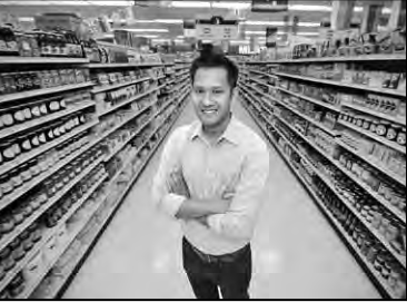 Shayn Prapaisilp of Global Foods Market.