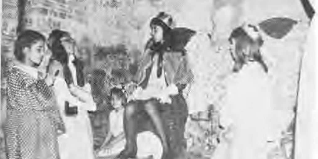 THE KING’S CREAMPUFFS, a play produced by neighborhood children. Left to right are Nick DiLorenzo, Gabriel DiLorenzo, Kitty Newsham, Kerry DiLorenzo, Monique Leguey-Feilleux.